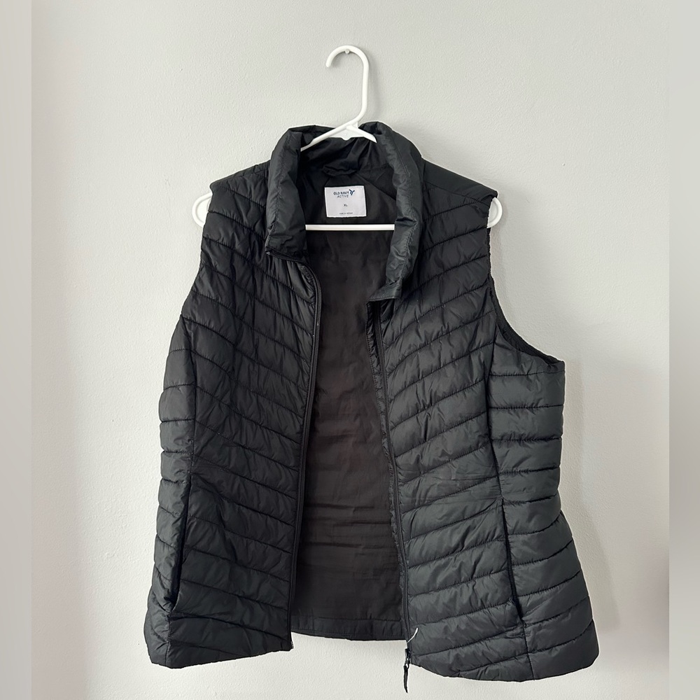 Old navy vest